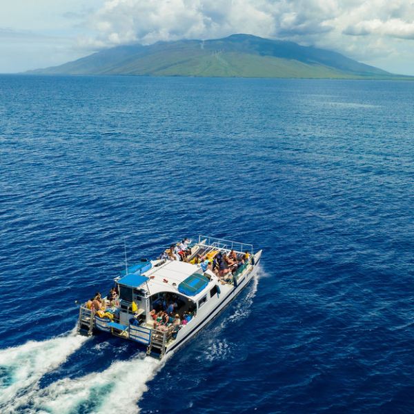 a small boat in a body of water